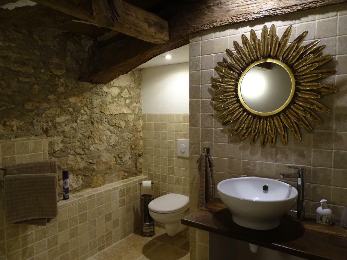 Bergerie Le Vieux Manoir Appartement Valeilles Buitenkant foto